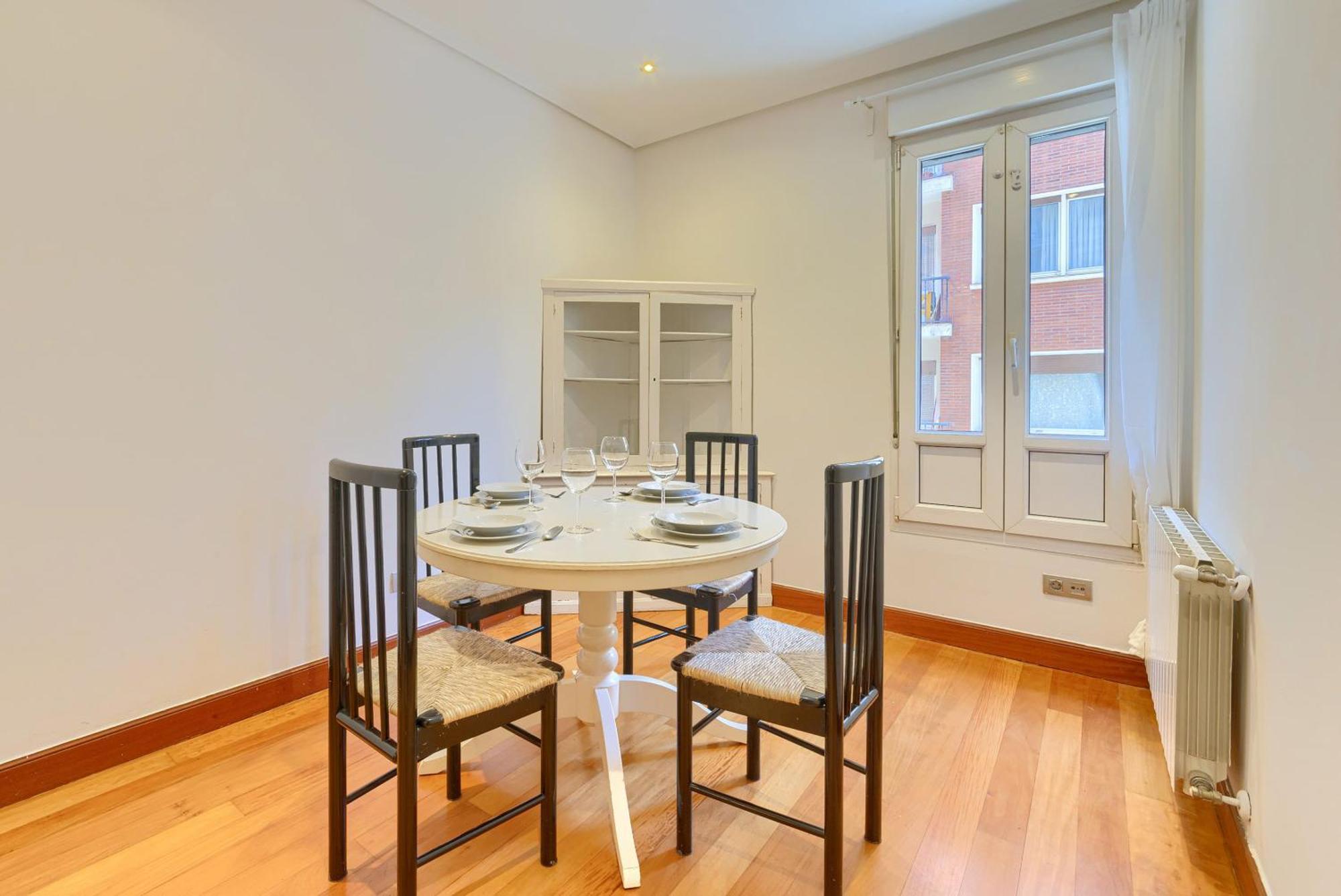 Apartmán Ayuntamiento Cerca Del Casco Viejo & Parking Bilbao Exteriér fotografie