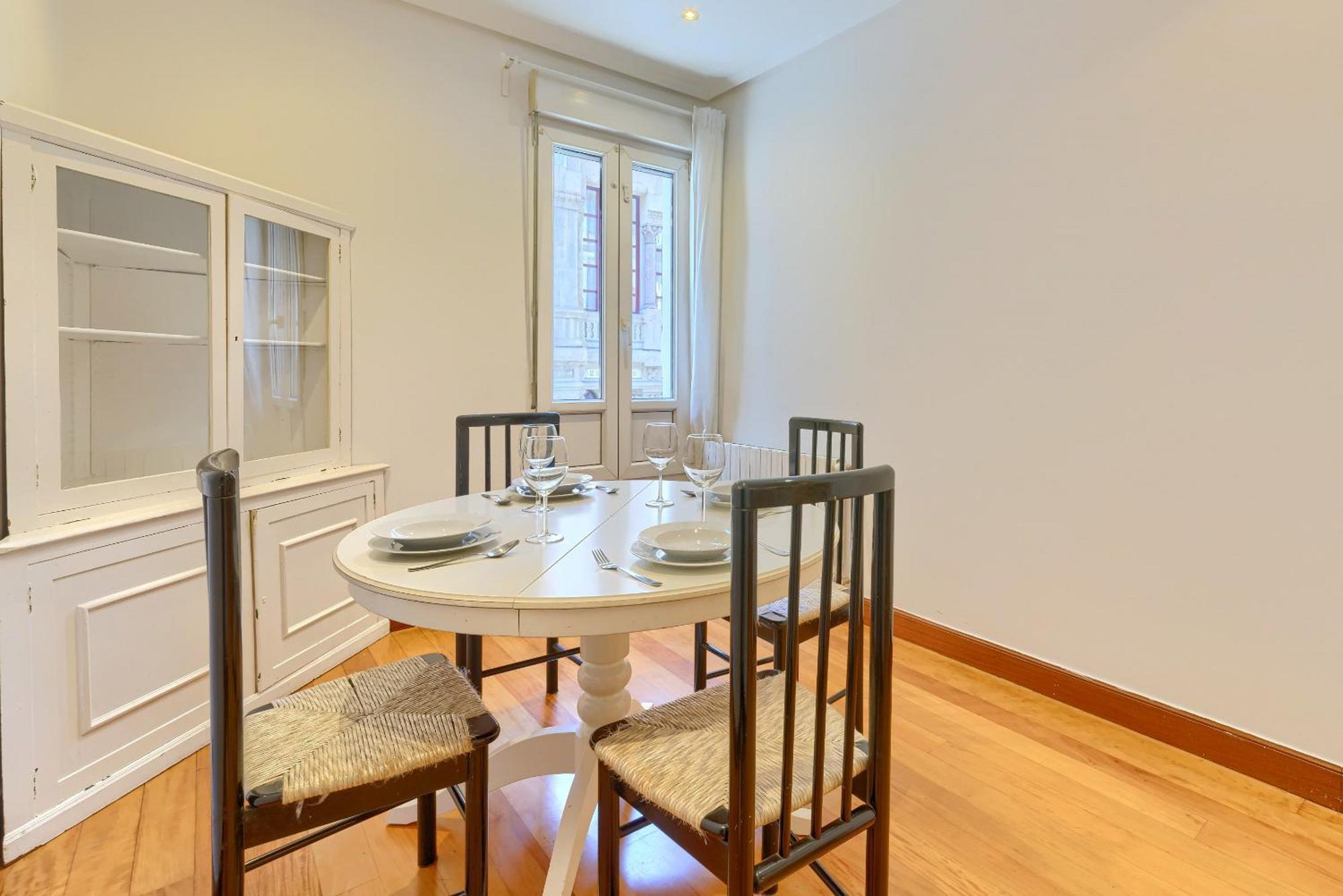 Apartmán Ayuntamiento Cerca Del Casco Viejo & Parking Bilbao Exteriér fotografie